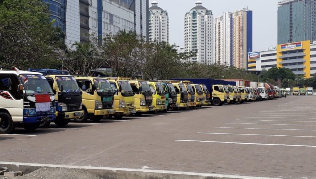 Penyedia Jasa Logistik